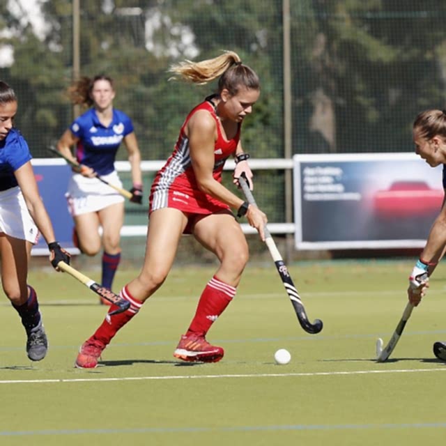 #19 Anne Schröder