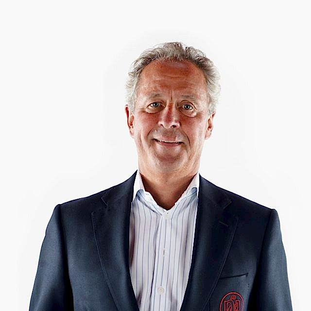 Dr. Gisbert Beckers
