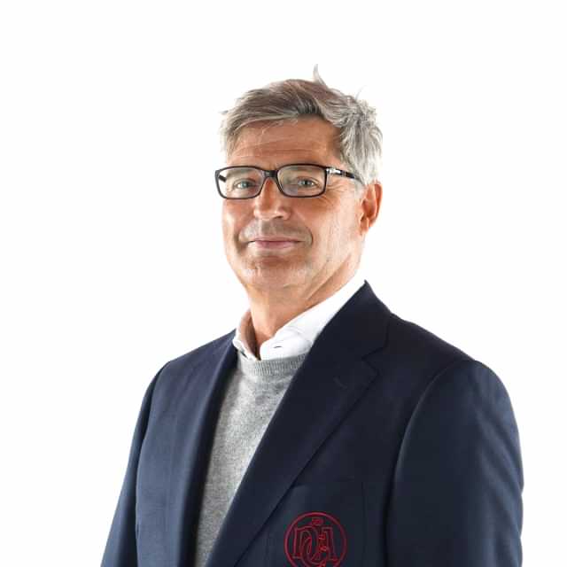 Dr. Jan-Christian Engelke